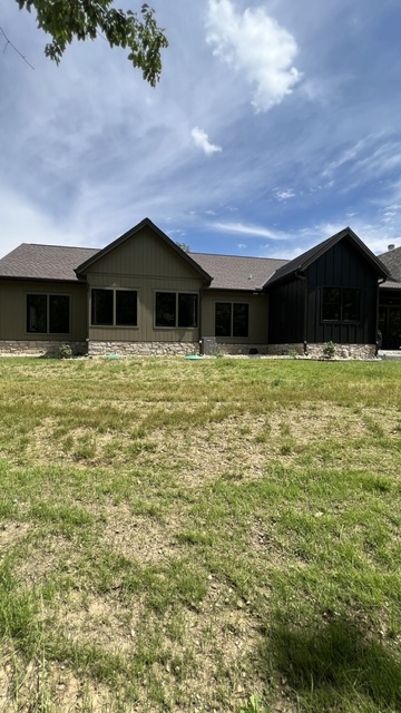 Modern Ranch — Long Rear Elevation