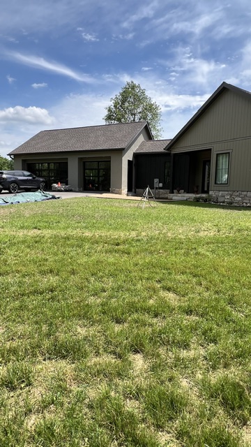 Modern Ranch — Rear Elevation